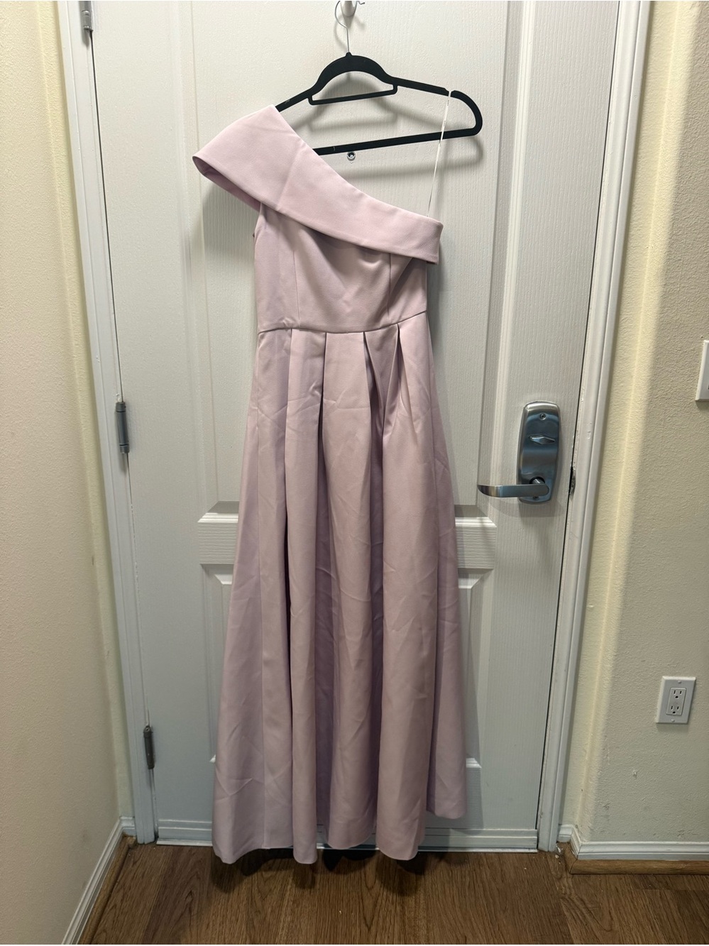 ELLIATT Saphine One Shoulder Evening Gown in Pink. Size S NWT - Picture 6 of 7